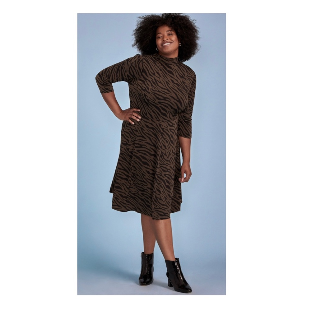 NWT Eloquii Elements Printed Fit and Flare Dress